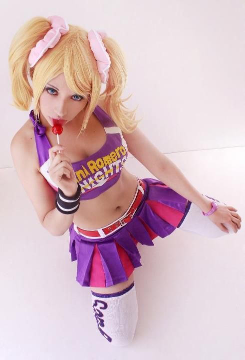 Hot costume picture with a fabulous blonde