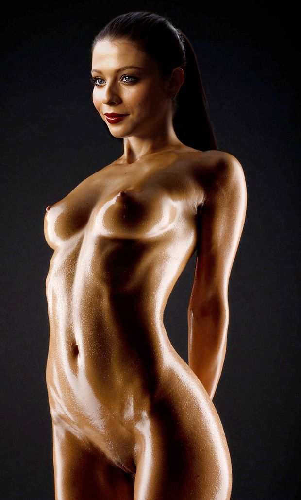 Fabulous fit body in hot amateur wife picture