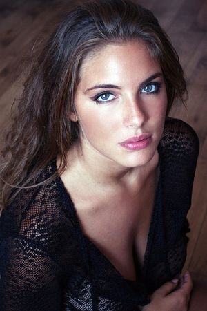 Looks into your soul!