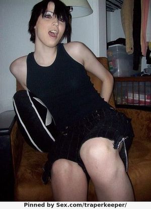 Hot photo with a gorgeous emo