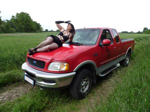 Incredible beginners picture with a sexy cougar beginners