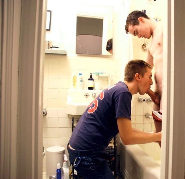 BJ in the Bath