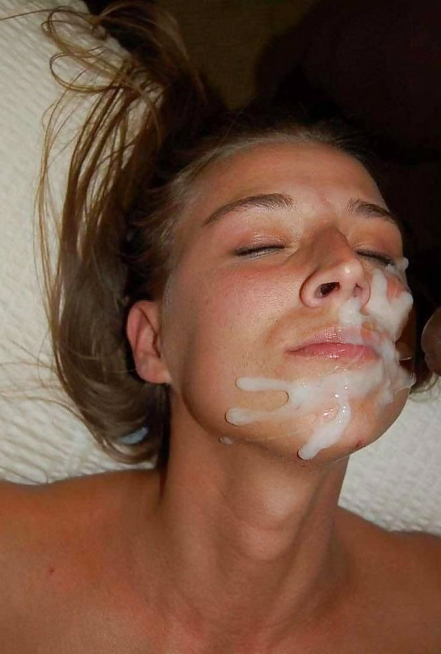 put it in your mouth and enjoy the taste of these great cum