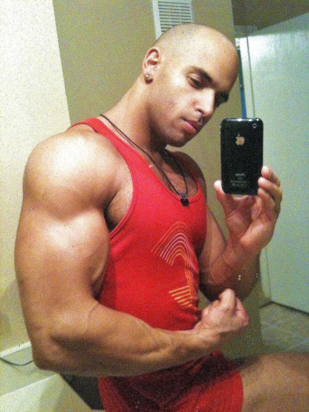 gay pornstar Sean Zevran! (real name: Josiah Jennings) â™¥