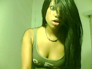 Beautiful dark-skinned beginners in awesome beginners picture