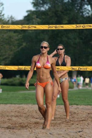 Amazing athletic body in this amazing pic