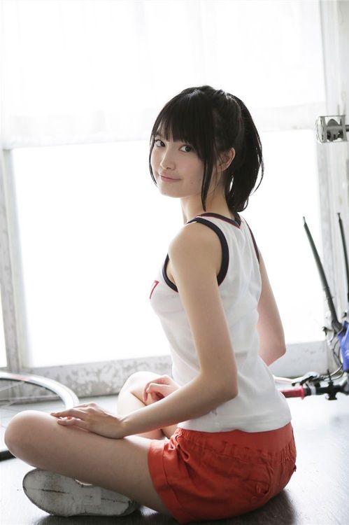 ä¸­å±±çµµæ¢¨å¥ˆ