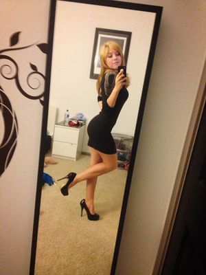 Jennette McCurdy Ass