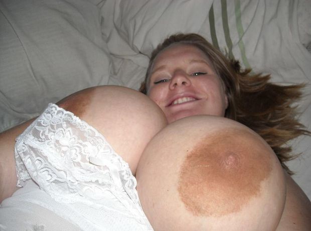 she has everyrigth to be smiling huh..