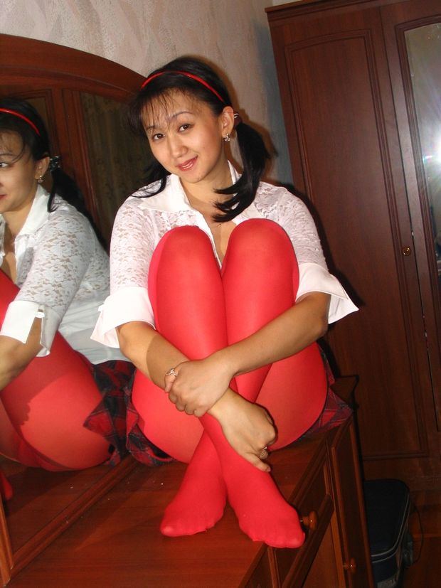 Fabulous asian in this amazing pic