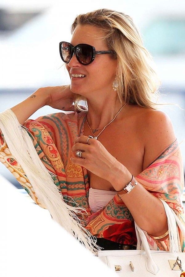 Hot Kate Moss Oops Slight Nipple Slip