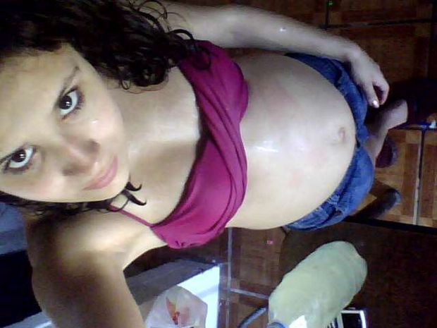 Pregnant Latina Selfshot