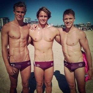 Aussie Surfer Bros