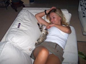 Girl plays with her pussy