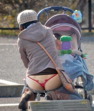 Yo mama's got a nice thong