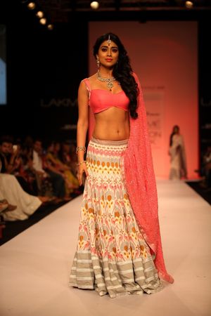 Shriya Saran Showcasing Her Toned Figure