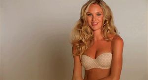 Hot rookie photo with a hot butt amateur