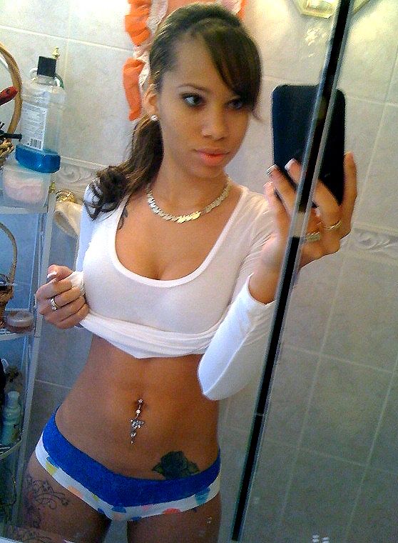 Superb black in a hot selfshot picture