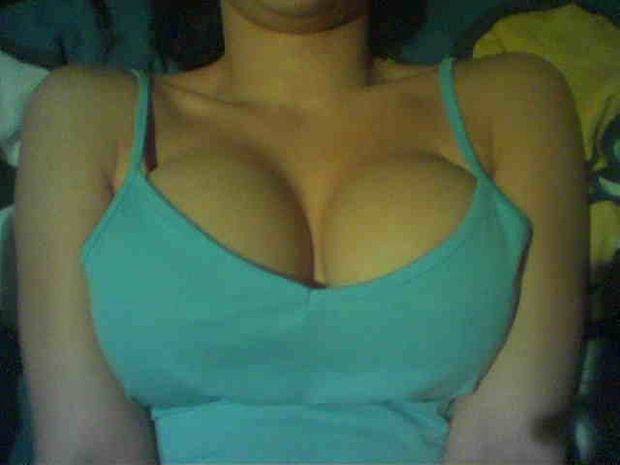 sexy titties