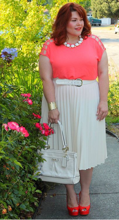 Stunning big girls in a hot picture