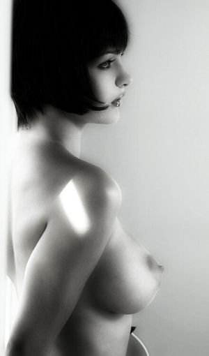 Amazing selfshot pic featuring hot big tits