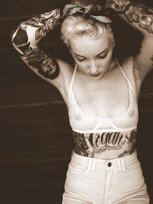 Sexy novice in a awesome rookie selfshot pic