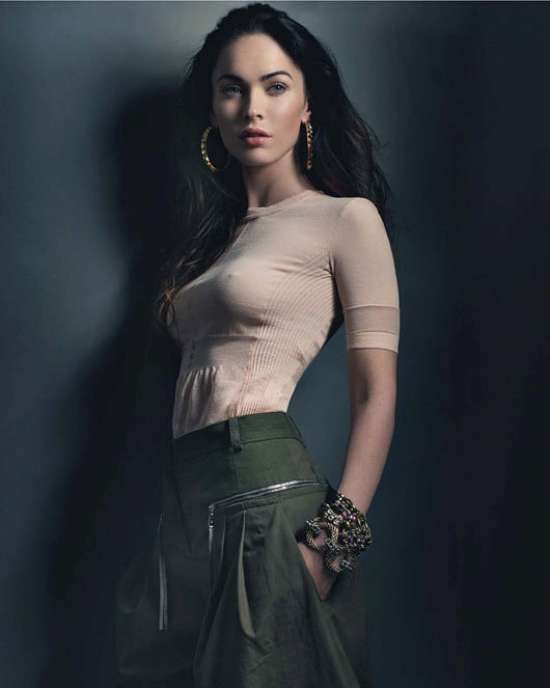 Megan Fox.... Casual Pokies!