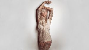 Sara Fabel - Wallpaper