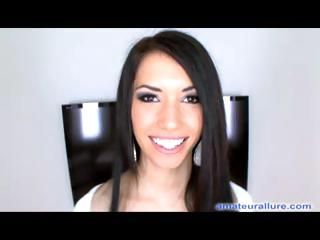 brunette likes to blow