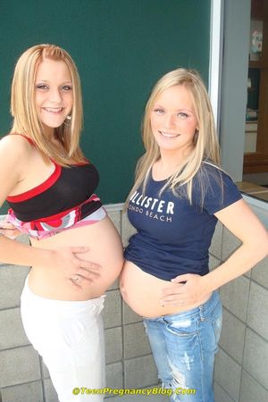 Awesome amateur pic featuring sexy blonde teen novice