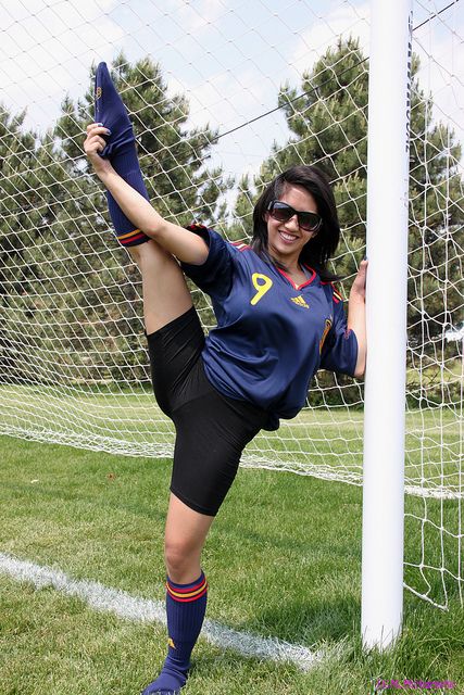 Soccer & fashion (25) by puch-cobra on Flickr.

girls4contortion.com

 
Flexible and contortion photos, images, girls doing splits, showing flexibility, doing stretching, yoga, gymnast with gymnastic skils, dancers performs dance, ballerinas in ballet pos