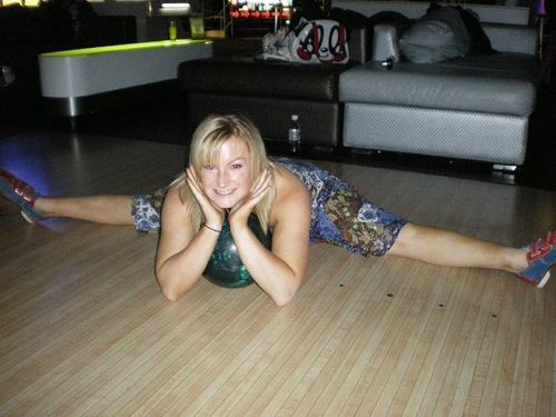 Bolos una sola by spagatudo on Flickr.

girls4contortion.com

 
Flexible and contortion photos, images, girls doing splits, showing flexibility, doing stretching, yoga, gymnast with gymnastic skils, dancers performs dance, ballerinas in ballet poses, acro