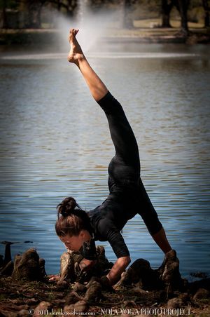 20110315_lululemon_ambassadors_0123.jpg by Veganicat on Flickr.