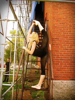 SANY1300 by that’d be jo on Flickr. girls4contortion.com