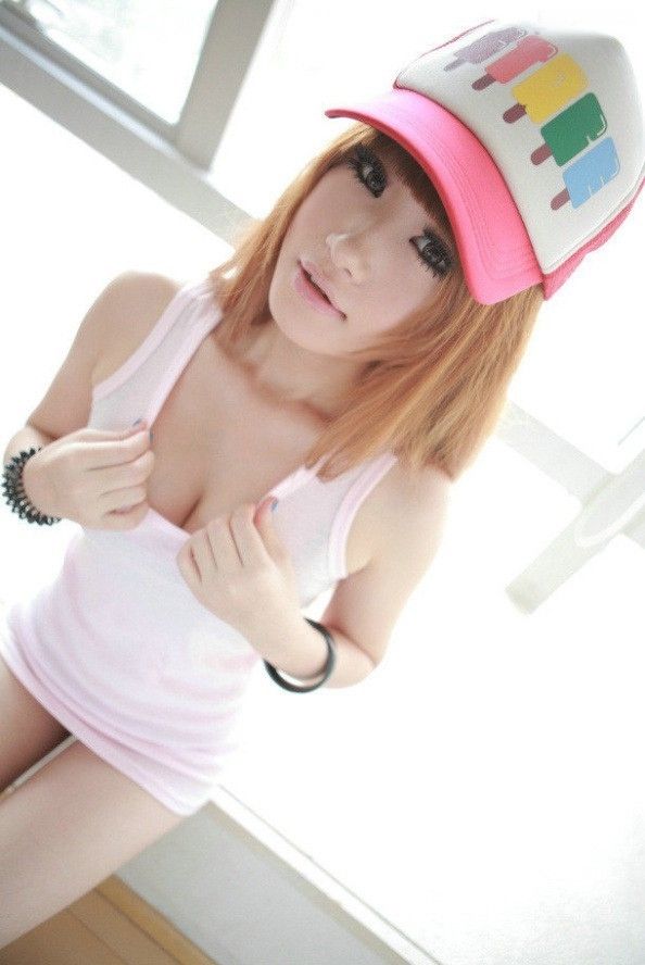 Sexy cute asian girl