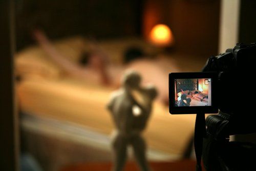 A cuckold’s (cuckquean’s) view by charliezulu42