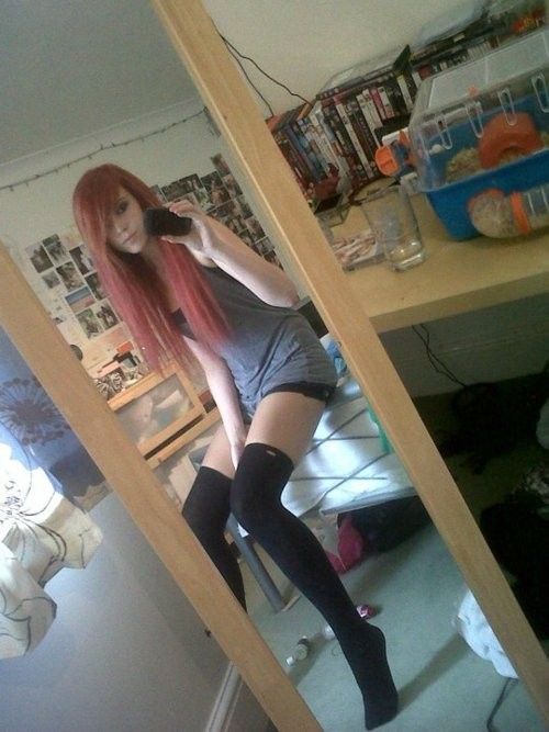 shit id hold her hand in public