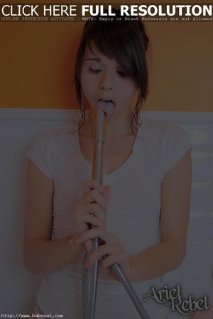 Ariel Rebel takes a nasty tub