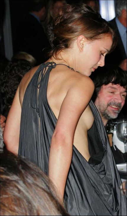 Natalie Portman sideboob