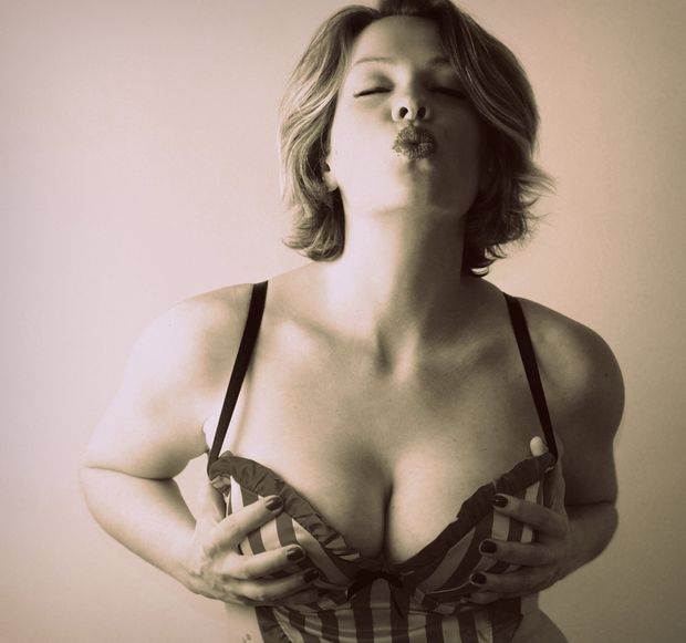 kiss