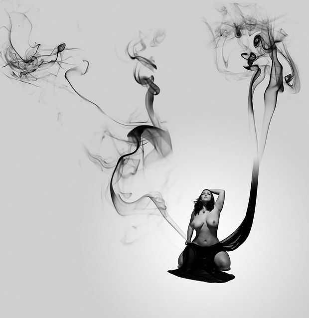 London Andrews is Smoking Hot