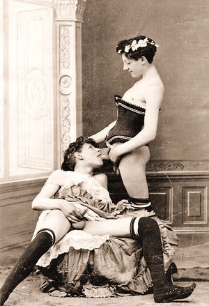 Victorian shemales in corsets! wow!