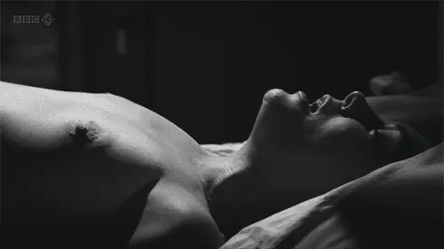 Suck me harder ..its wet