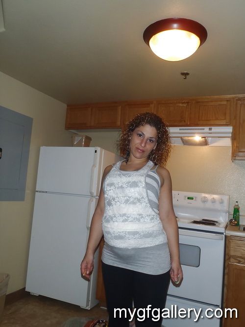 My 22 weeks pregnant Shade Smith