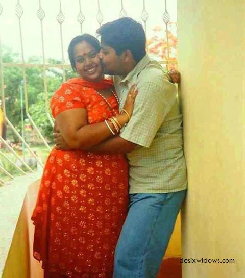 desi mature aunt