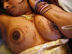 Indian Woman in Aristic Sytle Check out More: desileones