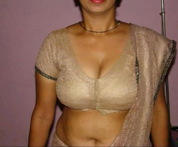 Indian desi Housemaid

Official Website: www.desileones.info