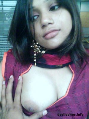 cute desi girl nipple show