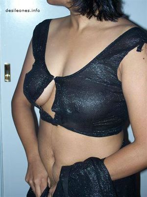 Indian housewife tight boobs