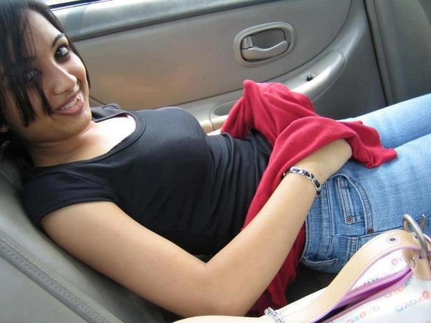 cute desi girls, mail-id is on pic :)